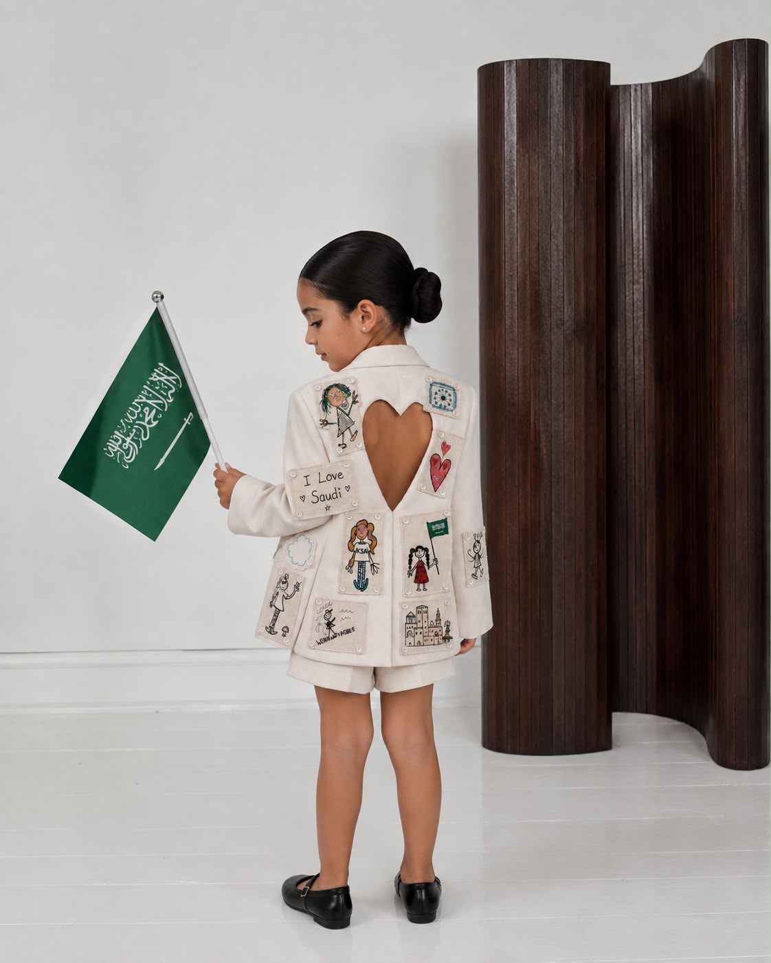 Saudi National Day (Girl)